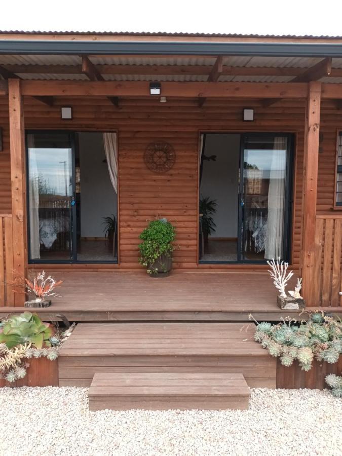 Chameleon Lodge Colchester Exterior photo
